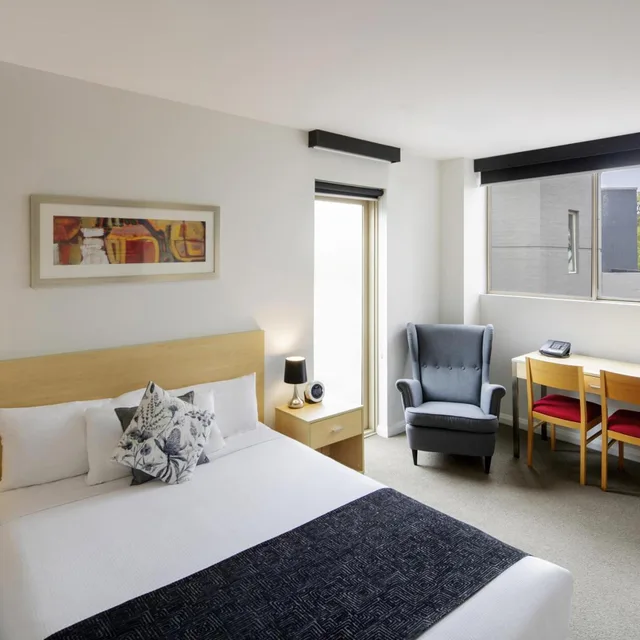 استوديو بسرير كينج، Mantra Castle Hill Sydney 3/10