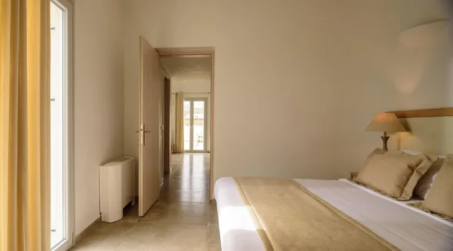 جناح عائلي بحوض جاكوزي، Aliter Suites 5/10