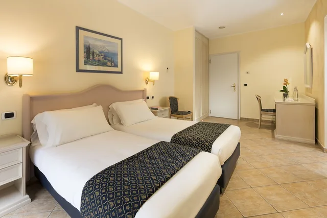 Standard DUS، Sant Alphio Garden Hotel & Spa 2/7