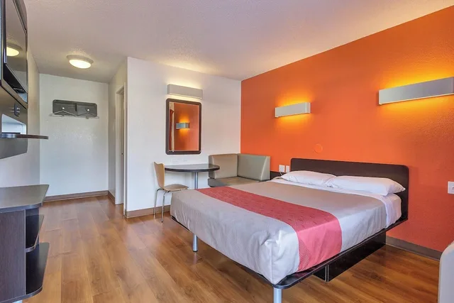غرفة ديلوكس بسرير كوين، Motel6 Santa Rosa - South 4/10