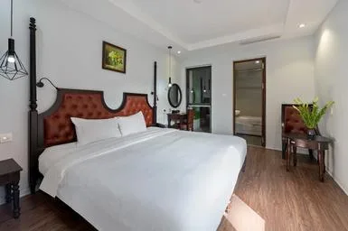 Room, Queen Bed, No Window، 22Land Residence Premium 71 Hang Bong 1/1