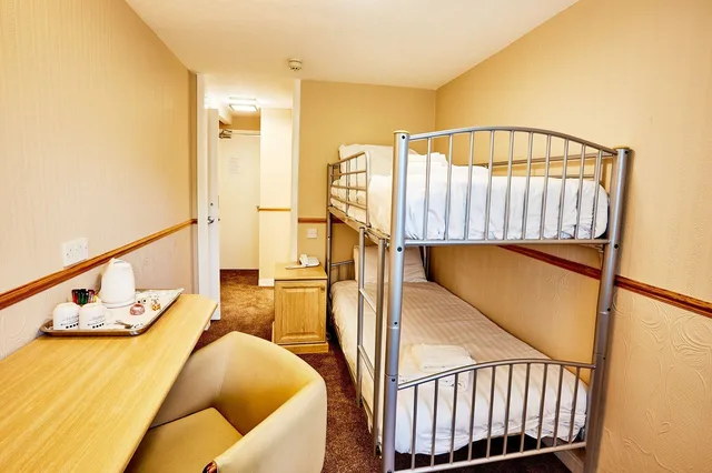 غرفة عائلية بأسرّة بطابقين مع سرير سحّاب إضافي، Abbotsford Hotel 3/3