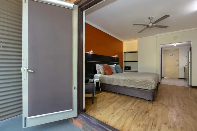 غرفة قياسية بسرير كينج، Broome Time Resort 4/10
