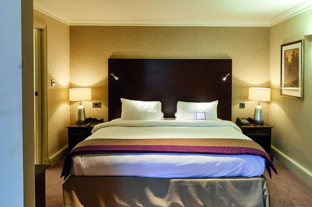 جناح بريميير بسرير مزدوج، Aztec Hotel And Spa 1/3