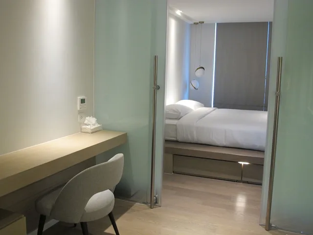 غرفة تنفيذية بسرير كينج، Ashley Hotel BKK 4/4