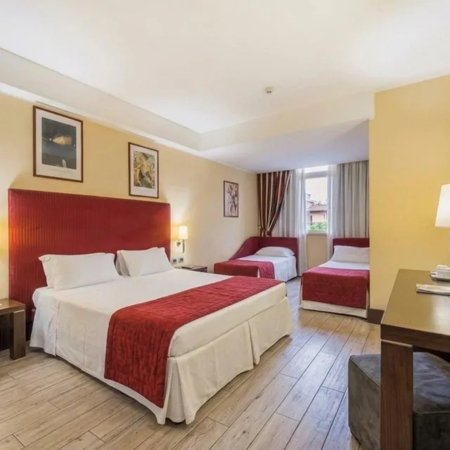 غرفة رباعية، Cardinal Hotel St Peter 3/5