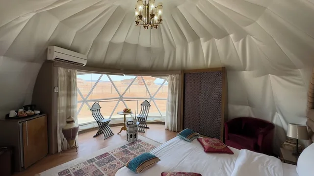 خيمة ديلوكس بسرير كينج، Wadi Rum Mazayen Camp 7/10