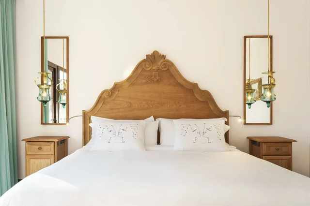 غرفة كلاسيكية بسرير كوين بإطلالة على الحديقة بشرفة، Castillo Hotel Son Vida, a Luxury Collection Hotel, Mallorca 2/4
