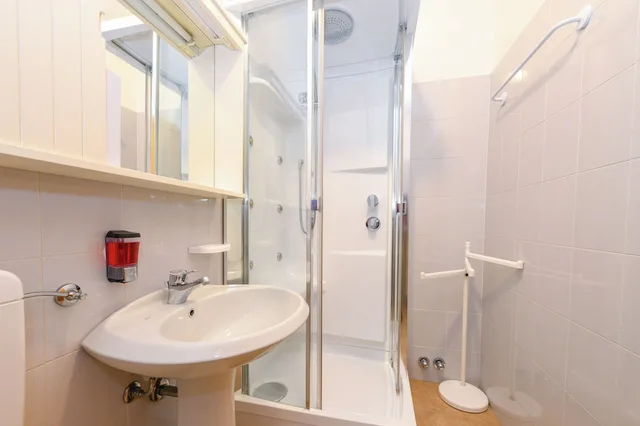 Hotel Bleis، Riva del Garda 48/50