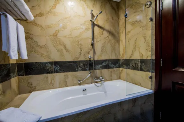Standard, Double Bed, Ramada Brasov Hotel 4/4