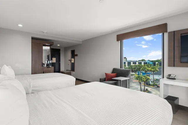غرفة بسريرين كوين، Cambria Hotel Orlando Universal Blvd 1/9