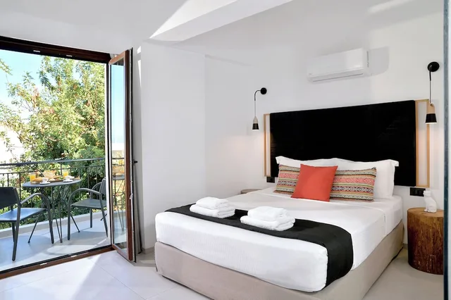 Loft, Suite, Twin Beds، Yianna Hotel 1/10