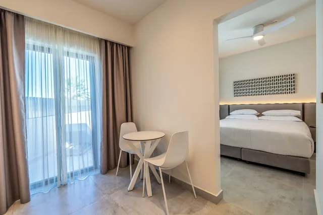 جناح جونيور بسرير كينج، Scala Boutique Hotel & Suites 3/6