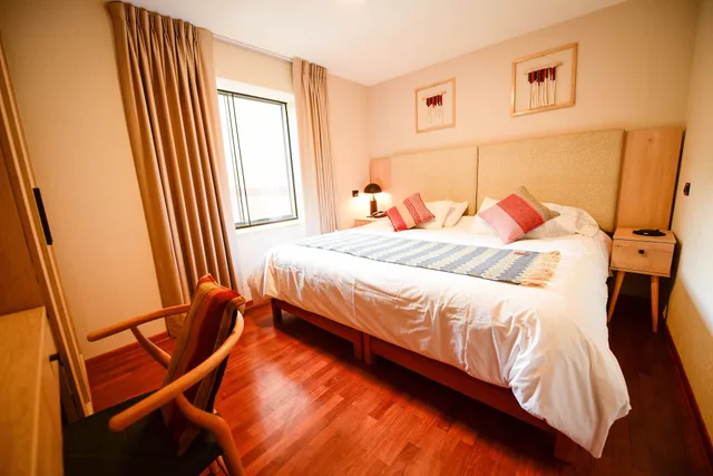 غرفة ثلاثية بسرير مزدوج وسرير بطابقين، Torre Dorada 8/10
