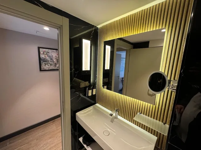 Room, King Bed, Partial Sea View, Balcony, Corner, Sile Gonen Hotel 10/10