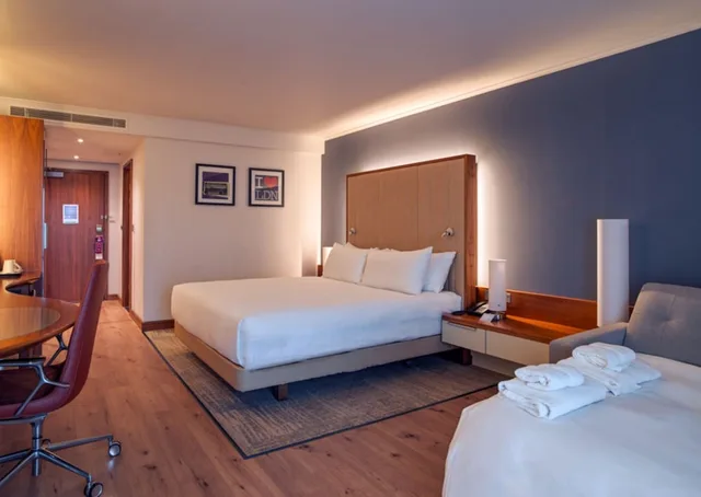 غرفة عائلية بسرير كينج، Hilton London Heathrow Airport Terminal 5 5/9