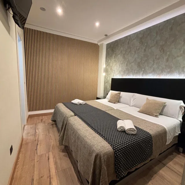 غرفة ديلوكس بسرير مزدوج، Hotel DAOS 4/10