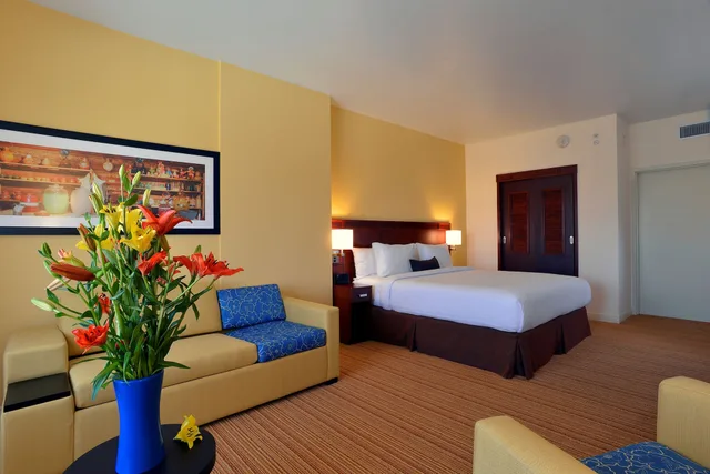 جناح بسرير كينج، Courtyard Toluca Tollocan 2/3