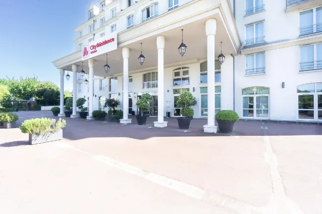Junior Suite Park، City Residence Paris CDG Airport 1/1