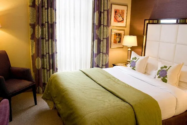 غرفة سوبيريور بسرير مزدوج، THE MANDEVILLE HOTEL 1/3