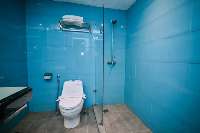 غرفة قياسية ثلاثية، Kingston Hotel 10 @ Bukit Jalil 4/4