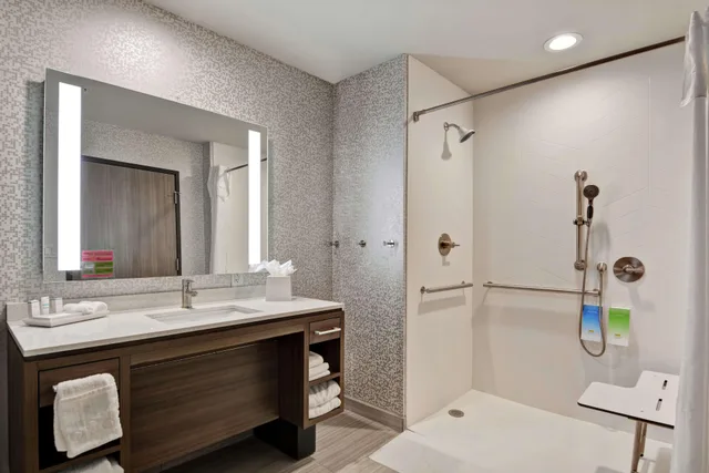 استوديو بسرير كوين لذوي الإعاقة، Home2 Suites By Hilton Pecos 3/3