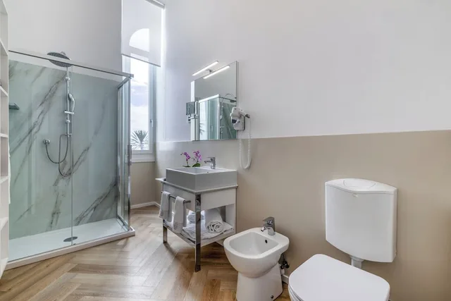 غرفة بريميوم بسرير كوين بإطلالة على البحر، Miramare Hotel the Palace 9/10