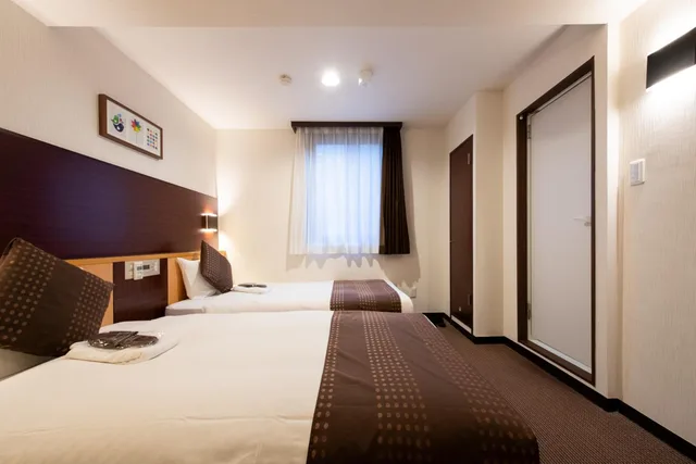 غرفة بسريرين منفصلين، Ueno First City Hotel 5/10