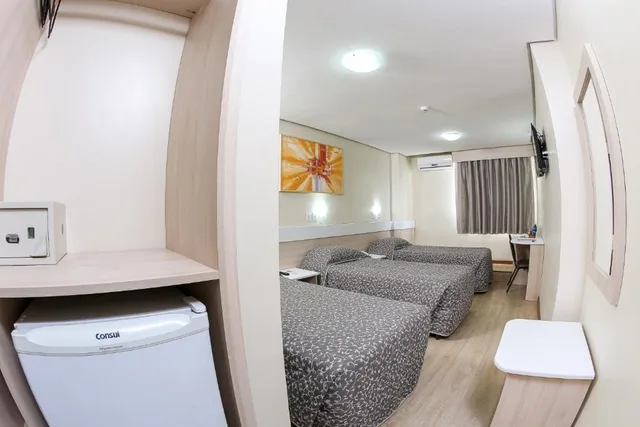 غرفة قياسية ثلاثية، Hotel Express Aeroporto 2/2