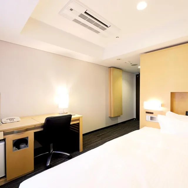 Standard, Double Bed, Smoking, Smile Hotel Osaka Yotsubashi 1/3