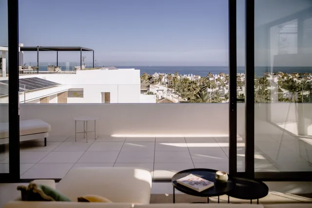 Roof Top, Penthouse, Queen Bed, Sea View, Private Pool، THE FLAG Costa del Sol Marbella, Estepona - Adults Only 3/3