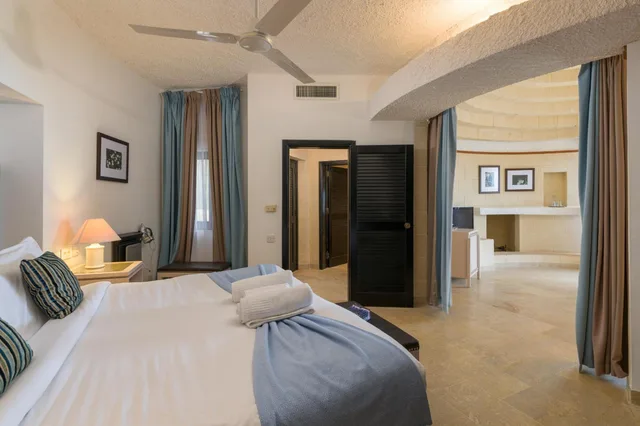 بنغل بسرير كوين مع أريكة، Hotel Ta Cenc and Spa 1/1