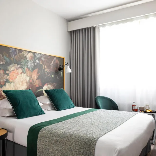غرفة بسرير مزدوج، Hotel Edmond W 4/10