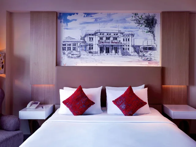 غرفة ديلوكس بسرير مزدوج بإطلالة على المسبح بشرفة، Grand Mercure Bandung Setiabudi 4/7