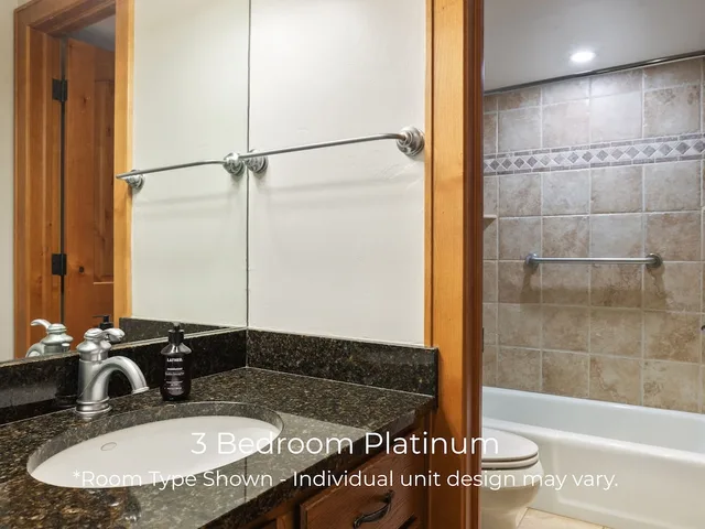 3 Bedrooms, Platinum، Top of the Village - Destination Hotels & Resorts 8/10