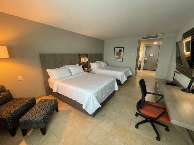 غرفة بسريرين مزدوجين، Holiday Inn Express Merida 5/10
