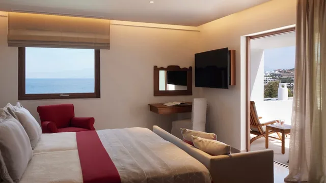 فيلا ملكية بسريرين كوين وسريرين منفصلين بـ3 غرف نوم، Elounda Mare Relais & Chateaux Hotel 2/5