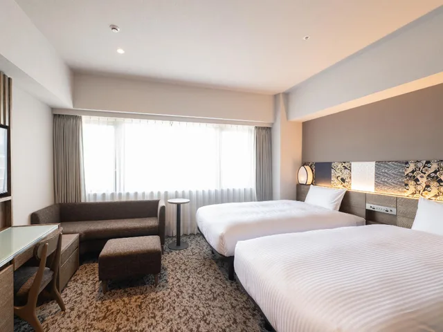 Semi Room, Superior, 2 Semi Double Beds, Corner، insomnia KYOTO OIKE 2/2