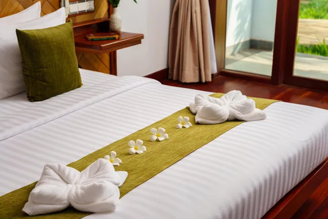 Style, Modern, Luxury, Double Bed, Pool View, Balcony، Khmer House Resort 2/6