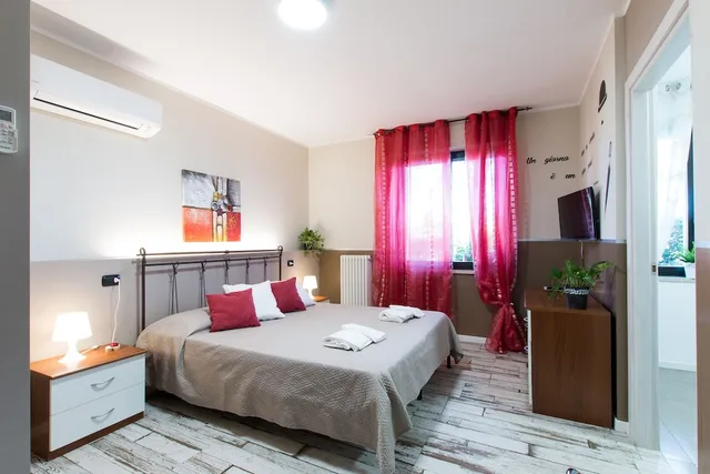 غرفة ديلوكس بسرير كوين، Villa Boninsegna 1/3