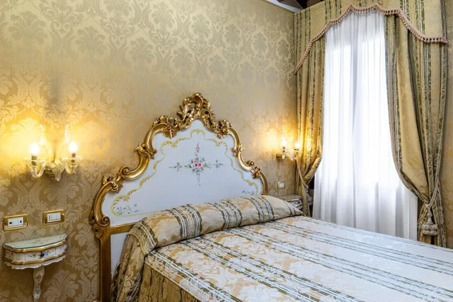غرفة بسرير كوين، Hotel Ca Dogaressa 4/10