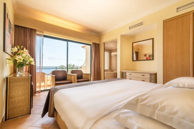 جناح بسرير مزدوج وسرير فردي، Sentido Galosol 1/6