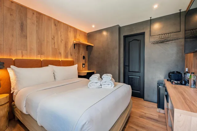 Compact، Amigo Del Mundo Hosteria Y Apart Hotel 1/2