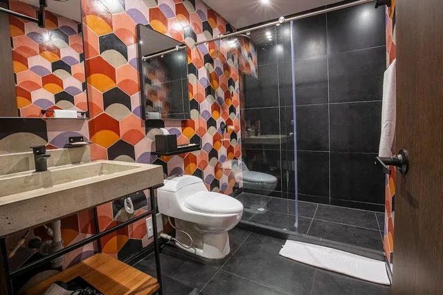 جناح جونيور بسرير كينج، Hotel V1501 2/2