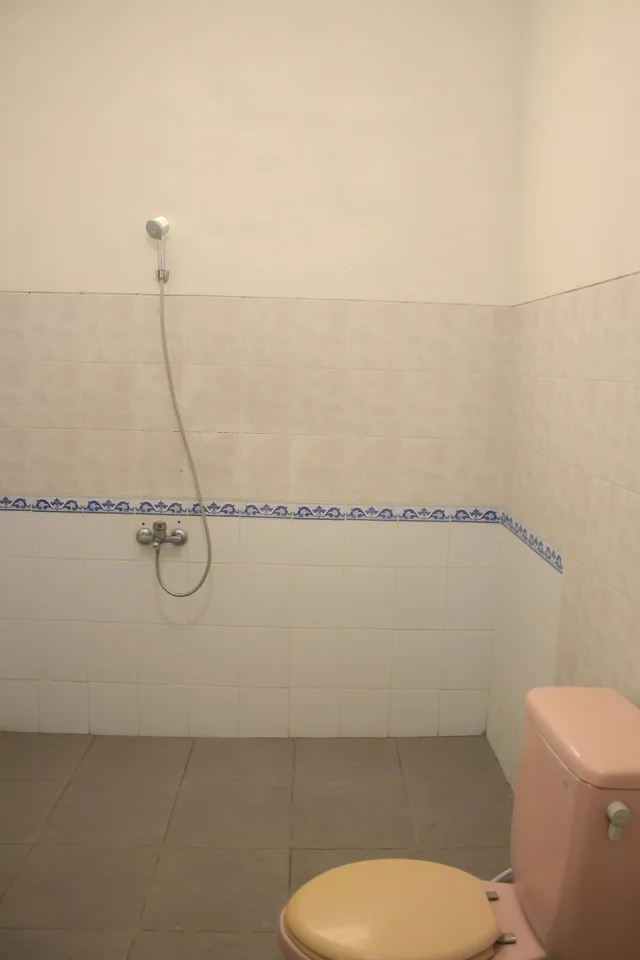 جناح جونيور، Berlian Abadi Hotel 6/7
