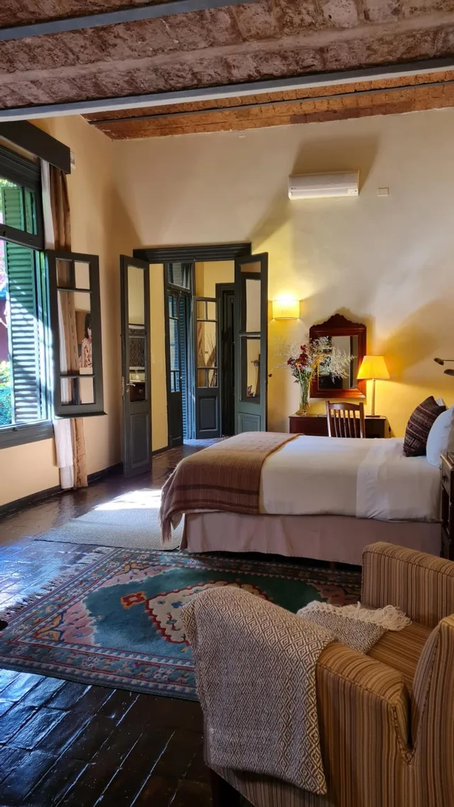 جناح بسرير كوين، Bourbon Exclusive Jardin Escondido By Coppola 3/5