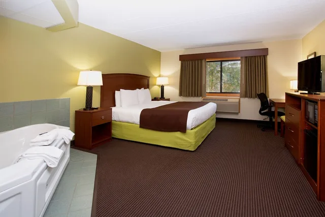 جناح بسرير كينج، Cobblestone Hotel & Suites - Wisconsin Rapids 3/5