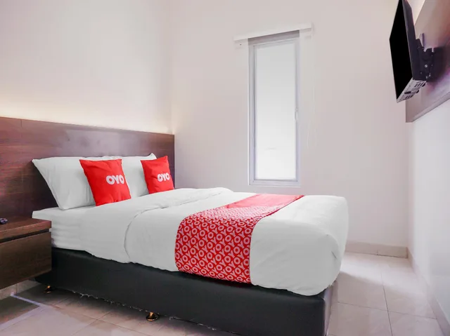 غرفة تُحدَّد عند الوصول، Hotel O Near Pasar Baru 1/1