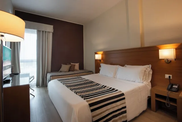 غرفة كلاسيكية ثلاثية، SARDEGNA HOTEL 1/10