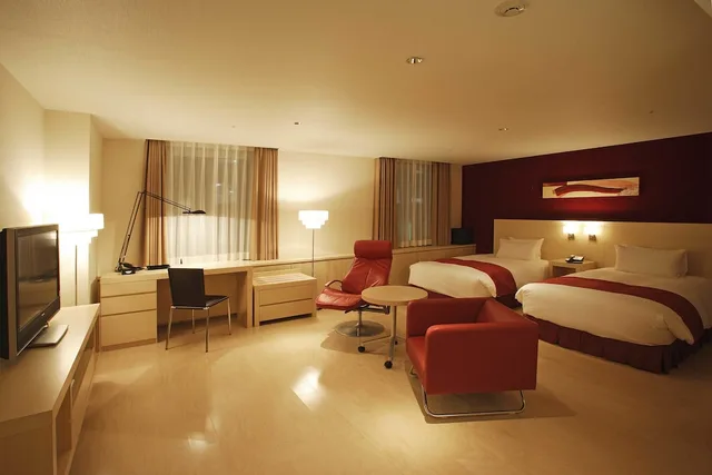 غرفة غراند ديلوكس بسريرين منفصلين مع دخول الصالة، Sapporo Grand Hotel 2/9